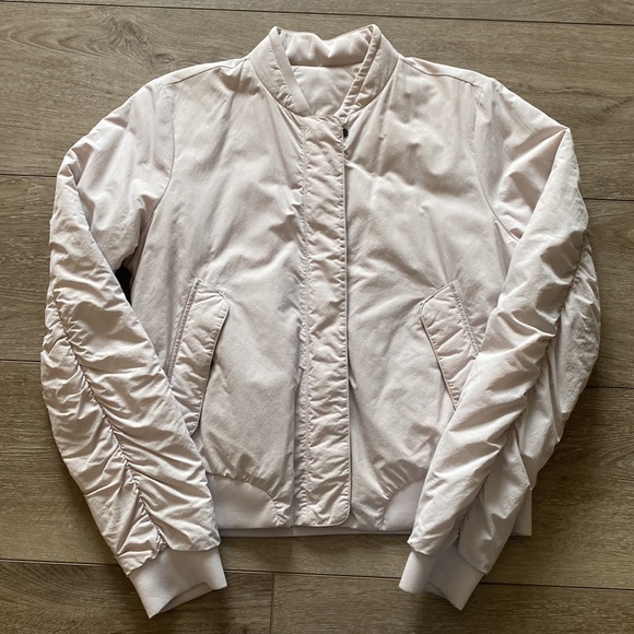 Lululemon Reversible Jacket - size S (4) - Picture 3 of 8